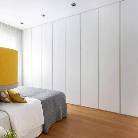 Modern Aparment - Up To 6 Guests ---