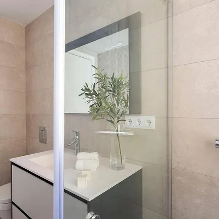 Modern Aparment - Up To 6 Guests --- * 慕尼黑