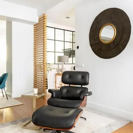 Apartamento Modern Aparment - Up To 6 Guests --- *