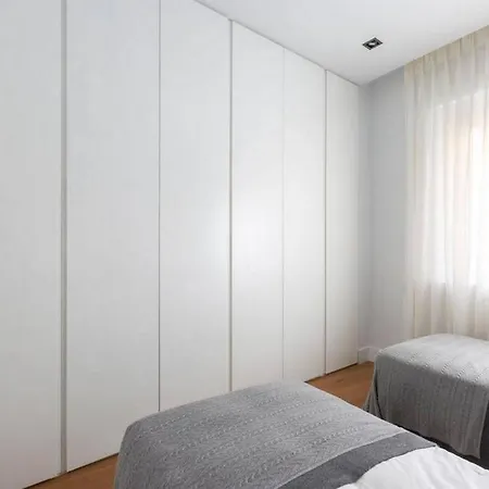 Modern Aparment - Up To 6 Guests --- Apartamento Múnich